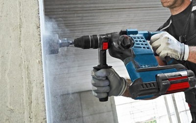 Коронка по бетону SDS Plus 150мм в сборе с державкой